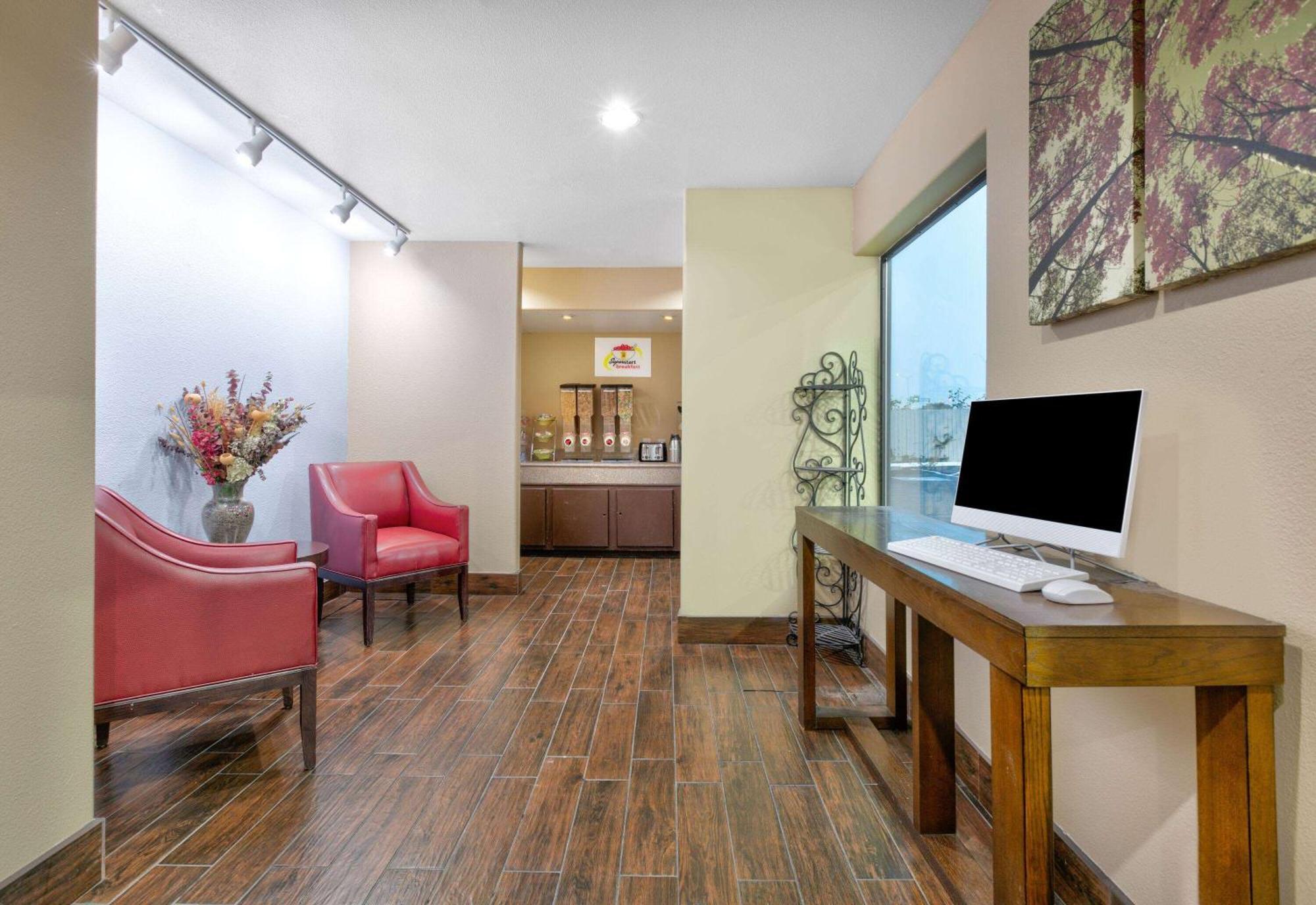 Hotel Super 8 By Wyndham New Braunfels I-35 Exteriér fotografie